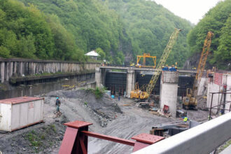 a fost adoptat proiectul de lege care deblocheaza investitiile in hidrocentralele neterminate 68f0beabd350a