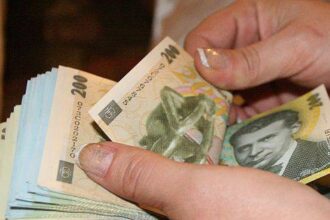 afacerile din comertul cu amanuntul au crescut cu 21 ca serie bruta la opt luni ins 68e3a26bd13a9