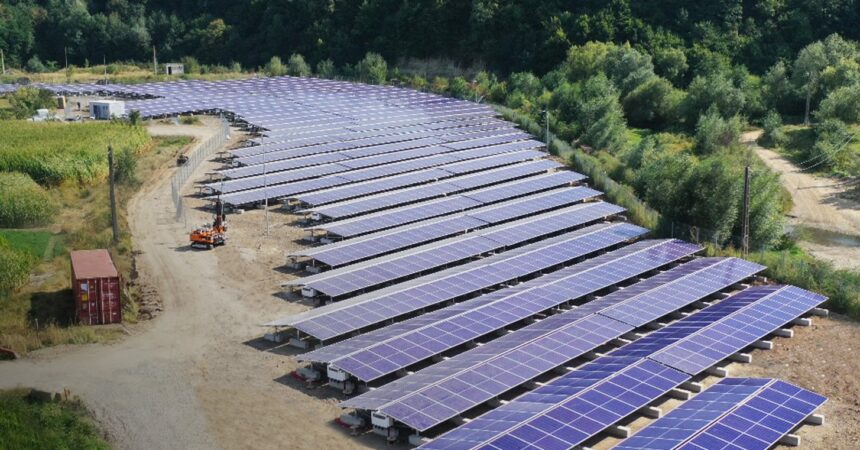 Allview Energy, parte a grupului Visual Fan, a finalizat un parc solar la Salina Cacica, în colaborare cu Societatea Națională a Sării 1 allview energy parte din compania visual fan a finalizat un parc fotovoltaic pentru salina cacica in judetul suceava in parteneriat cu societatea nationala a sarii 68e9077a0b04b