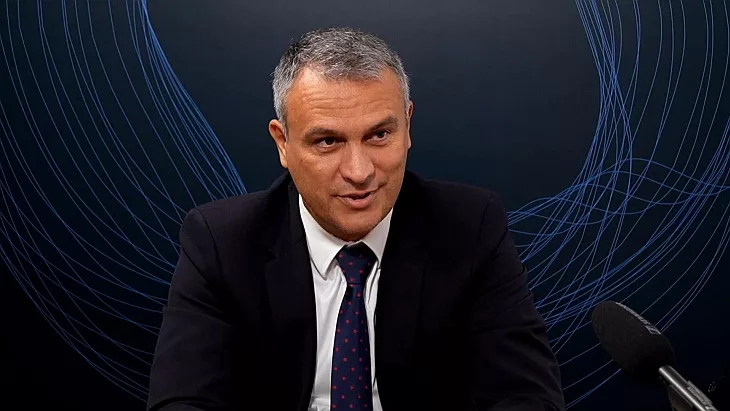 Asigurarea, tranzacționarea, gestionarea și întreținerea – pilonii esențiali pentru proiectele BESS finanțabile 1 asigurare trading operare si mentenata fundatiile pentru proiecte bess bancabile 68e49e21e3e2a