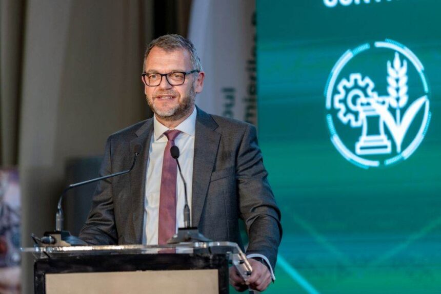 România, un punct cheie pentru securitatea alimentară europeană, conform Băncii Mondiale 1 banca mondiala romania este un hub strategic pentru securitatea alimentara a europei 68f63cf58e712