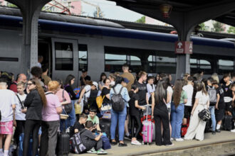 circulatia trenurilor cfr calatori a fost reluata dupa ce s a ajuns la un acord privind plata datoriilor 68f797dc6412b