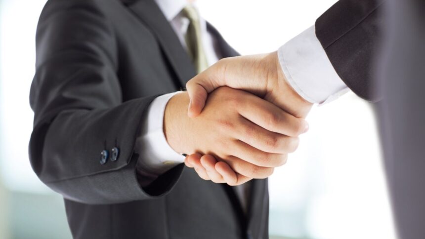 Frenezia listărilor la bursă: valoarea ofertei publice inițiale aproape s-a dublat în trimestrul al treilea 1 companiile se ingramadesc sa se listeze la bursa valoarea ipo urilor aproape s a dublat in t3 68ecb0629b54a