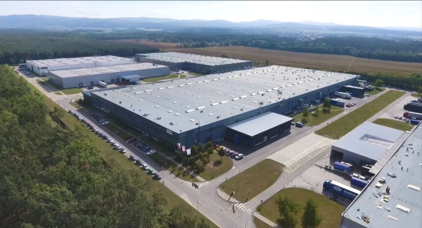 Consiliul Concurenței dă undă verde achiziției IAC Group din Slovacia de către Artifex Interior Systems Limited 1 consiliul concurentei a autorizat preluarea producatorului de componente auto iac group slovacia de catre artifex interior systems limited 68dfa46c93a81