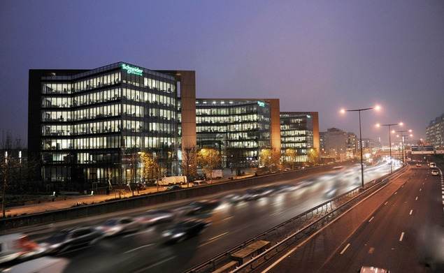 Venituri în expansiune: grupul Schneider Electric raportează o creștere impresionantă de 9% 1 crestere solida de 9 a veniturilor grupului schneider electric 69032b62efd4c