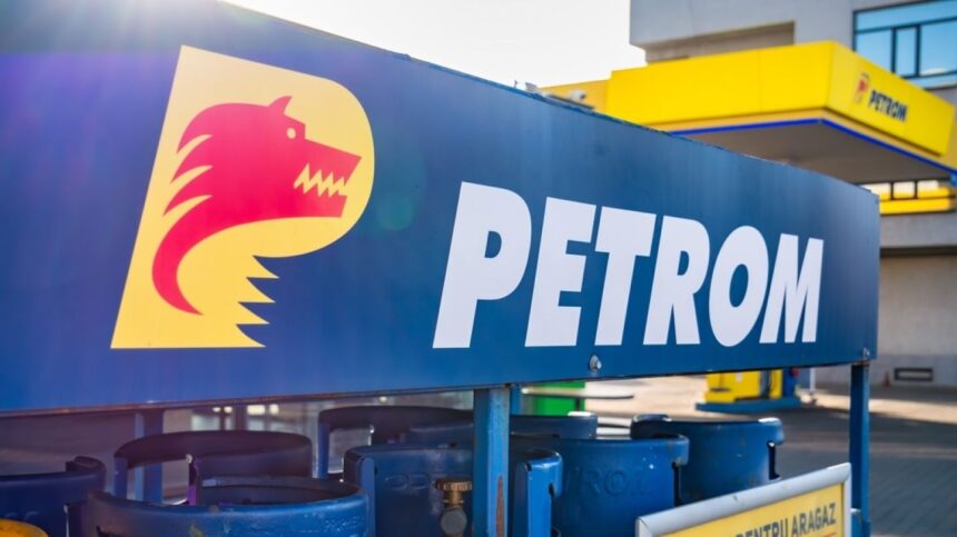 Petrom oferă dividende atrăgătoare: Investitorii de la începutul anului au obținut un profit de 40% 1 dividende speciale la petrom cine investea in actiunile companiei la inceputul anului are acum un castig 40 68fa2b8845f64