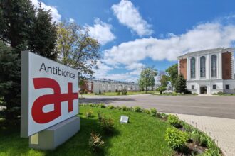 exporturile antibiotice iasi au crescut cu 66 in ultimii cinci ani presedintele nicusor dan incuraja recent diplomatia romaneasca sa ajute compania antibiotice iasi sa vanda mai mult 69048e5fadcd3