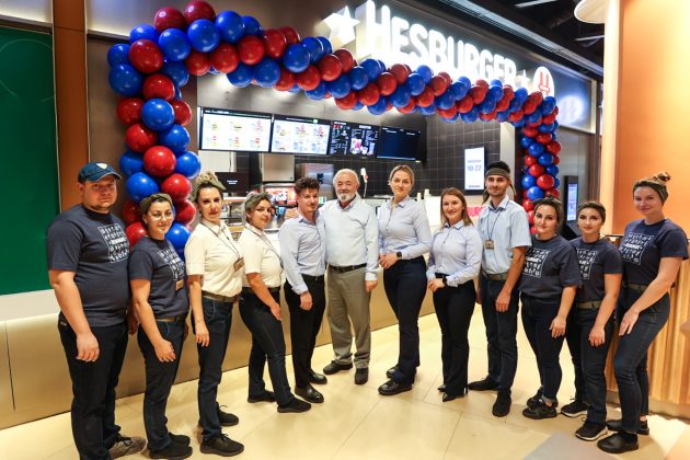 Hesburger își extinde rețeaua în România cu un nou restaurant în București, o investiție de 350.000 de euro pentru a aduce gustul rafinat al burgerilor 1 hesburger deschide al 13 lea restaurant din romania al cincilea din bucuresti in urma unei investitii de 350 000 de euro 68ed0bcc7cc53