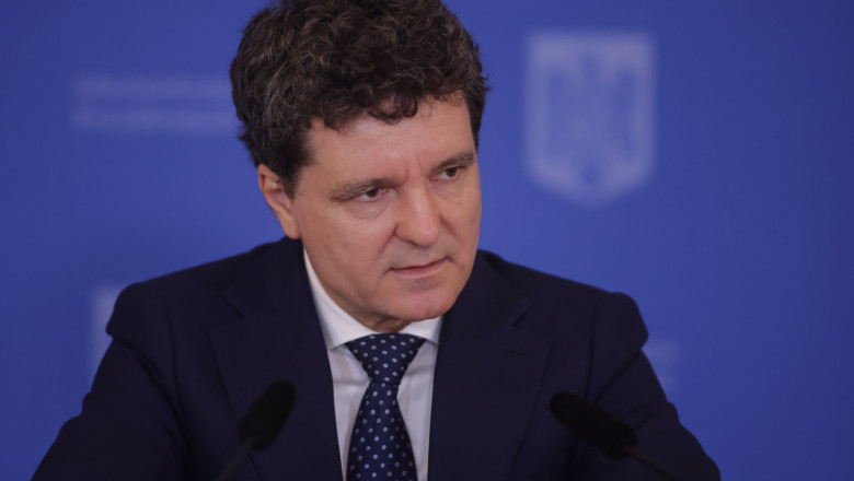 Nicușor Dan a semnat legea pentru ANRE, ASF și ANCOM: „Un avans către o administrație transparentă” 1 nicusor dan a promulgat legea privind activitatea anre asf si ancom este un pas inainte spre o administratie corecta 68e1ee8b12ee0