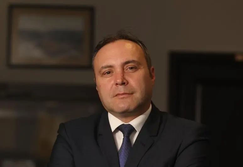 Președintele Romgaz a decis să-și încheie mandatul înainte de a fi revocat 1 presedintele romgaz n a mai asteptat sa fie revocat si si a dat demisia din functie 6901d3ee910ea