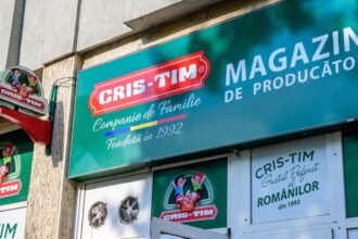 record absolut pe bursa micii investitori romani au pus la bataie 578 milioane de euro pentru cris tim cat sa cumpere compania de doua ori si sa le mai ramana bani 68f9d14e00a67