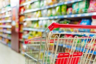 retailerii internationali au crescut mai accelerat decat toate firmele din comert in romania plus de peste 57 in trei ani 68e2478c9c3c1