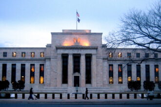 rezerva federala americana a redus dobanda de referinta pentru prima data in acest an 68df7c1cf0006