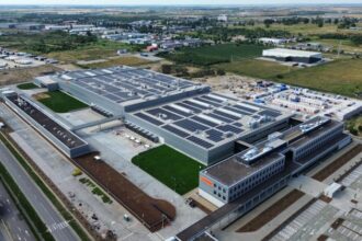 stihl a dechis fabrica de 125 de milioane de euro de la oradea 68ef9504bd4b4