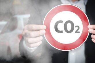 toti producatorii de hidrocarburi din romania au dat in judecata comisia europeana pe tema stocarii obligatorii a co2 care costa miliarde de euro 690228870ef07