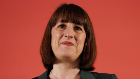 uk vows to help innovative fs firms with new scale up unit 68fb8861264dc