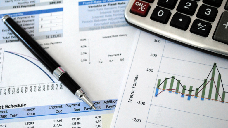 Ministrul Energiei dezvăluie perspectivele scăderii facturilor pentru 2026: „Îmi propun să ating acest obiectiv prin toate mijloacele legale” 1 video ministrul energiei anunta daca vor scadea facturile la energie in 2026 prin orice metode legale acesta este scopul meu 68de76539b99e