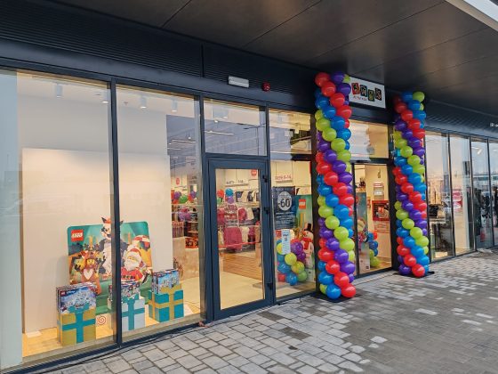 SMYK All for Kids, retailerul polonez de jucării, își extinde rețeaua în România cu încă două locații, ajungând la un total de 37 de magazine 1 comerciantul polonez de jucarii smyk all for kids ajunge la 37 de magazine in romania dupa ce astazi a mai deschis doua 6928a0f76ab79