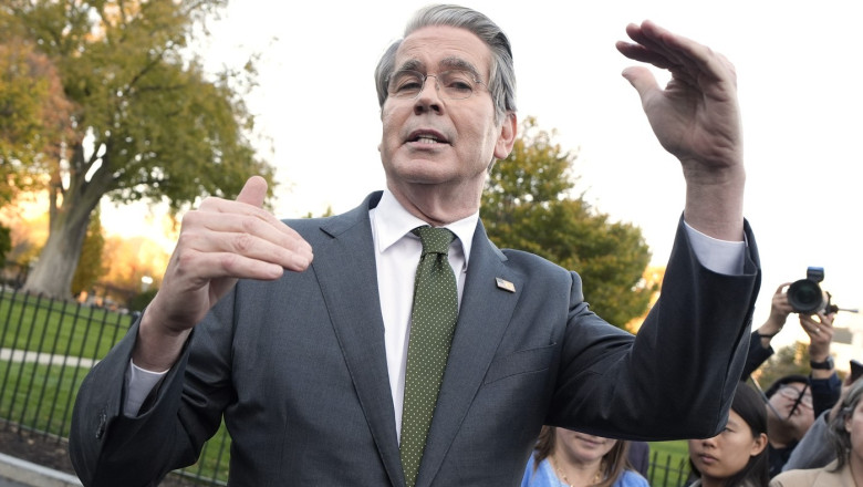 Cum fiecare american ar putea beneficia de cel puțin 2.000 de dolari datorită politicii tarifare a lui Trump: perspectiva lui Scott Bessent 1 cum ar putea primi fiecare american cel putin 2 000 de dolari de pe urma tarifelor lui trump explicatiile lui scott bessent 6911b1e2d70ee