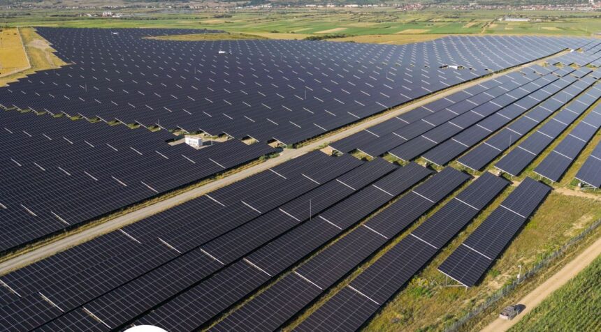 Invazie solară în Oltenia: Defic Globe finalizează autorizările pentru două parcuri fotovoltaice la Caracal 1 desant turcesc in oltenia doua parcuri fotovoltaice de la caracal ale defic globe primesc ultimele autorizatii 69071ed598de5