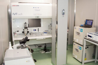 embryos cumpara clinica calla din oradea si devine principalul lant de clinici fiv din romania 690a28f2ed147