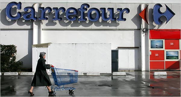 exit carrefour retailerul francez ar putea vinde magazinele din polonia 6916f58835c66