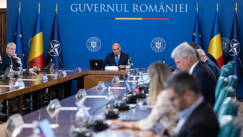 Guvernul alocă fonduri de urgență pentru salariații DGASPC, dar banii vor acoperi doar o lună și jumătate. Ce soluții se conturează pentru viitor 1 guvernul a dat bani de la fondul de rezerva pentru angajatii dgaspc banii ajung doar pentru o luna si jumatate ce se va intampla apoi 690c9614dcc69