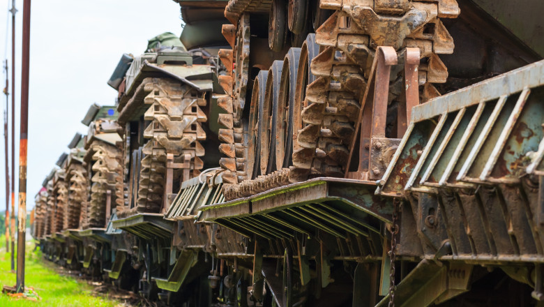 Expansiune remarcabilă în industria europeană a apărării, conform analiștilor de la Freedom24 1 industria europeana a apararii a intrat intr o perioada de expansiune spectaculoasa sustin analistii freedom24 690c9f6e5f486