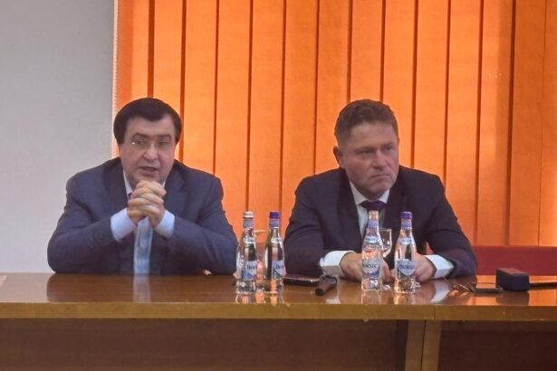 loviti dur de stoparea santierelor constructorii romani merg la ministrul finantelor sa ceara indulcirea impozitului minim si compensarea facturilor neplatite de stat cu taxele datorate 6905ebd17348e