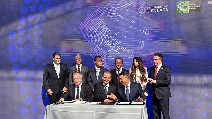 Nova Power & Gas, Transgaz și Atlantic Sea LNG Trade – parteneriat strategic pentru dezvoltarea LNG în cadrul P-TEC 2025 1 nova power gas transgaz si atlantic see lng trade acord pentru cooperare in domeniul lng in cadrul p tec 2025 690e6b99eca34