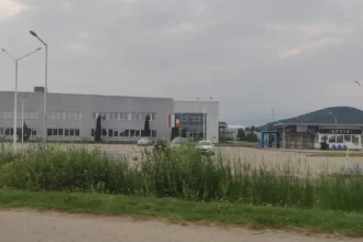 o mare fabrica din romania se inchide aproape o mie de oameni concediati 691301091e6f5