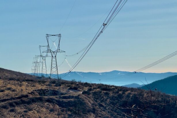 operatorul national al energiei electrice transelectrica a inregistrat un profit net de 183 de milioane de euro in primele noua luni din 2025 in scadere cu 56 691761ccf39a4