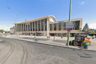 orasul din romania unde se deschid azi trei linii de cale ferata complet reabilitate anuntul cfr infrastructura 69283e81bf823