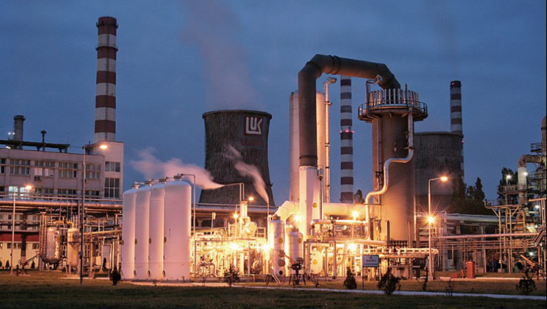 radu miruta despre sanctiunile americane aplicate lukoil exista niste datorii ale acestor companii sa nu ramanem iar cu o paguba 6908e0db217c3