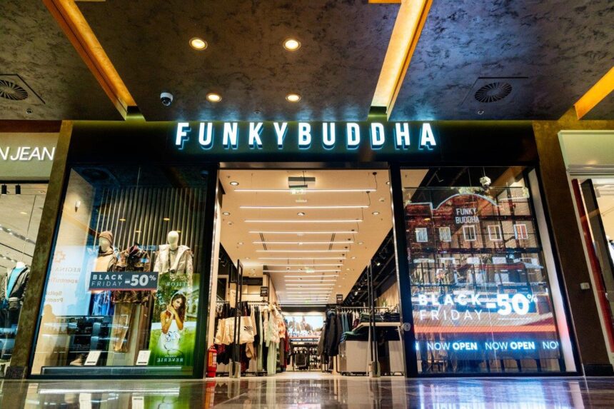 Funky Buddha, brandul grecesc de modă, își extinde prezența în România cu un nou magazin în Iulius Town Timișoara 1 retailerul grec de fashion funky buddha deschide al doilea magazin din romania in iulius town timisoara 6924a56aaf84b
