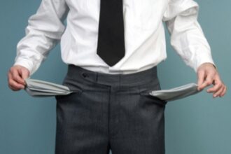 risc de incapacitate de plata selectiva investitorii internationali avertizeaza ca o noua ordonanta ameninta ratingul de credit al romaniei si procesul de aderare la ocde 6909c139e6df9