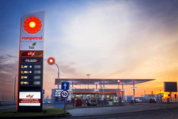 rompetrol rafinare a inregistrat in primele noua luni ale anului pierderi de 2064 milioane de dolari 692943b7070d3