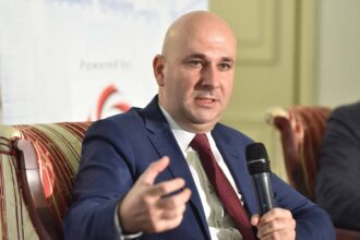 sefii hidroelectrica vor sa se asigure pentru o suma uriasa cat va plati compania pentru acoperirea eventualelor erori ale directorilor si administratorilor 69234f399687e