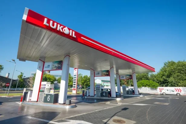 seful consiliului concurentei nu am primit nimic de la nimeni legat de cumpararea activelor lukoil din romania 69060ef855fbd