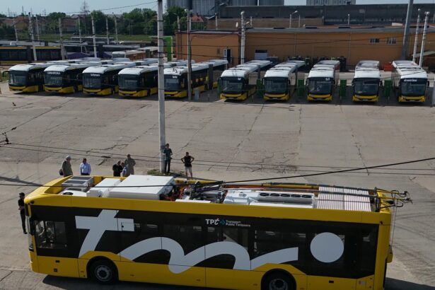 turcii de la bozankaya aduc troleibuze in timisoara si tramvaie in iasi cum merg livrarile 69085d94aa7bc