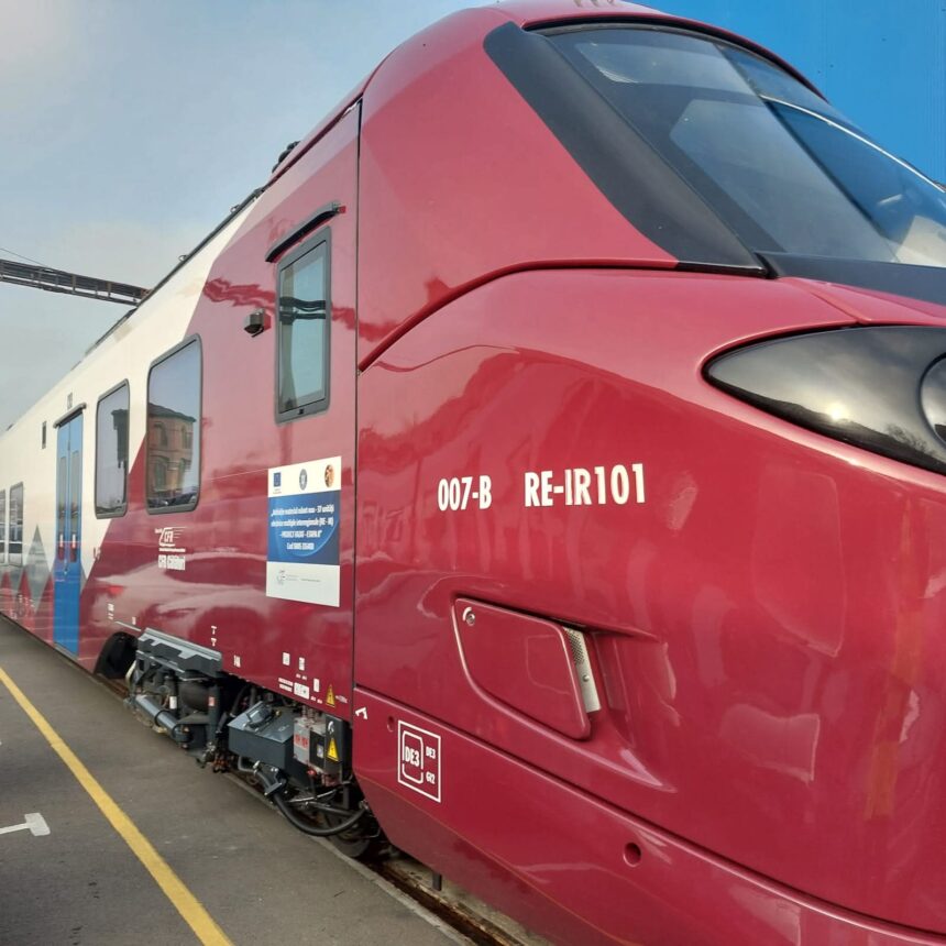 Alstom livrează cea de-a șaptea unitate pentru CFR Călători din România 1 a saptea rama alstom produsa pentru romania predata cfr calatori 692f33cb528e9