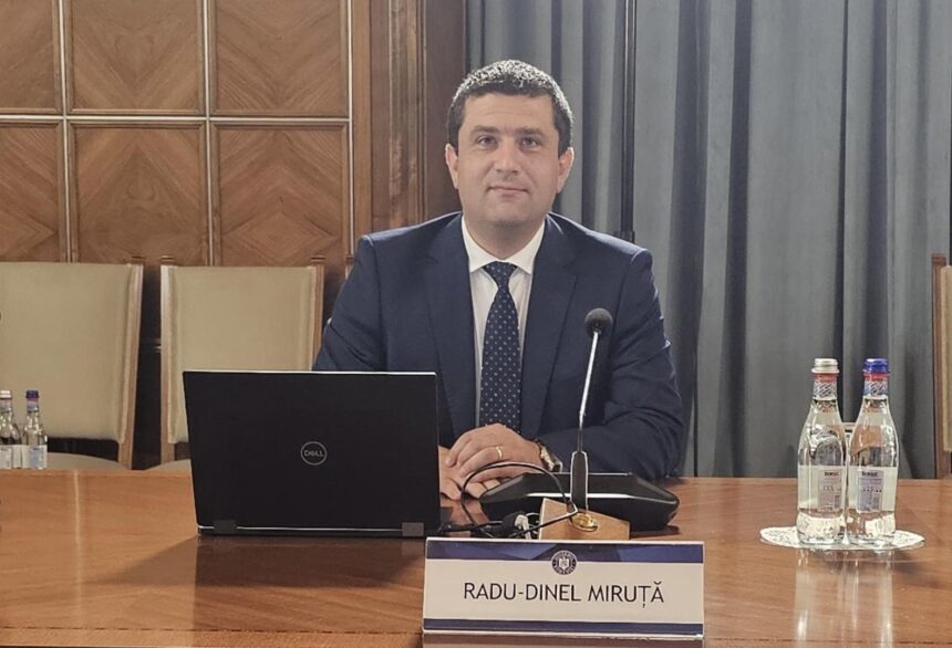 AMEPIP clarifică sancțiunea de 15.000 de lei impusă ministrului Economiei în cazul Avioanelor Craiova: încălcarea termenelor legale pentru mandatele provizorii în consiliul de administrație 1 amepip explica oficial amenda de 15 000 de lei aplicata ministrului economiei pentru avioane craiova depasirea termenului legal al mandatelor provizorii din consiliul de administratie 69441b7bee25f