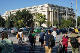 analiza rata somajului a coborat la 59 in octombrie insa economistii atrag atentia nu e momentul pentru entuziasm 692f0bf62125a