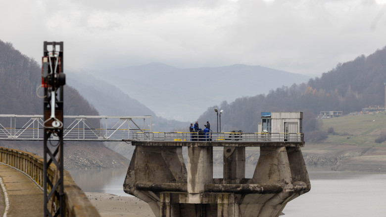 Apele Române: „Paltinu asigură apă fără restricții timp de 12 zile, iar cu un debit crescut, această perioadă se poate extinde” 1 apele romane rezervele de apa din paltinu ajung 12 zile fara restrictii cu debit suplimentar perioada se poate dubla 6938ffab5087f