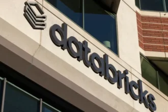 cei mai bogati romani din lume databricks a avut succes cu o noua runda de finantare care i a ridicat valoarea la 134 de miliarde de dolari doi romani sunt printre fondatorii companiei 69424833753b9