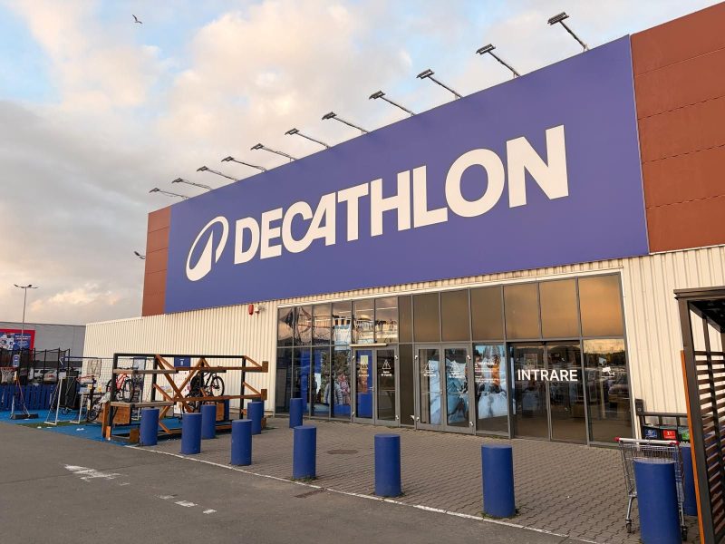 Decathlon a înregistrat o creștere de patru ori a vânzărilor de trotinete electrice în acest an. Ce alte articole au achiziționat românii 1 decathlon a vandut de patru ori mai multe trotinete electrice anul acesta ce alte produse au mai cumparat romanii 69490315b80d0