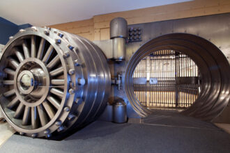 depozitele la banci ale firmelor si populatiei au crescut cu 15 in noiembrie 2025 date bnr 69526b76d436d