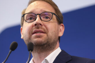 fritz ar fi fost de preferat sa avem o evolutie mult mai lina a acestor taxe si impozite acesta crestere trebuia facuta de mult 694332d7b3392