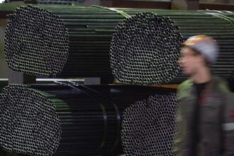 grupul ucrainean metinvest controlat de miliardarul rinat ahmetov a finalizat achizitia companiei din iasi arcelormittal tubular products 69426fd6f00f9