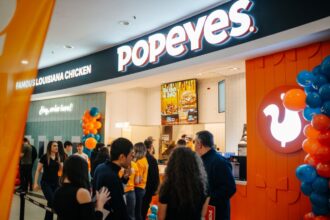 lantul popeyes ajunge la 19 de restaurante in romania saptamana viitoare deschide la oradea 693bd3d3a03f5